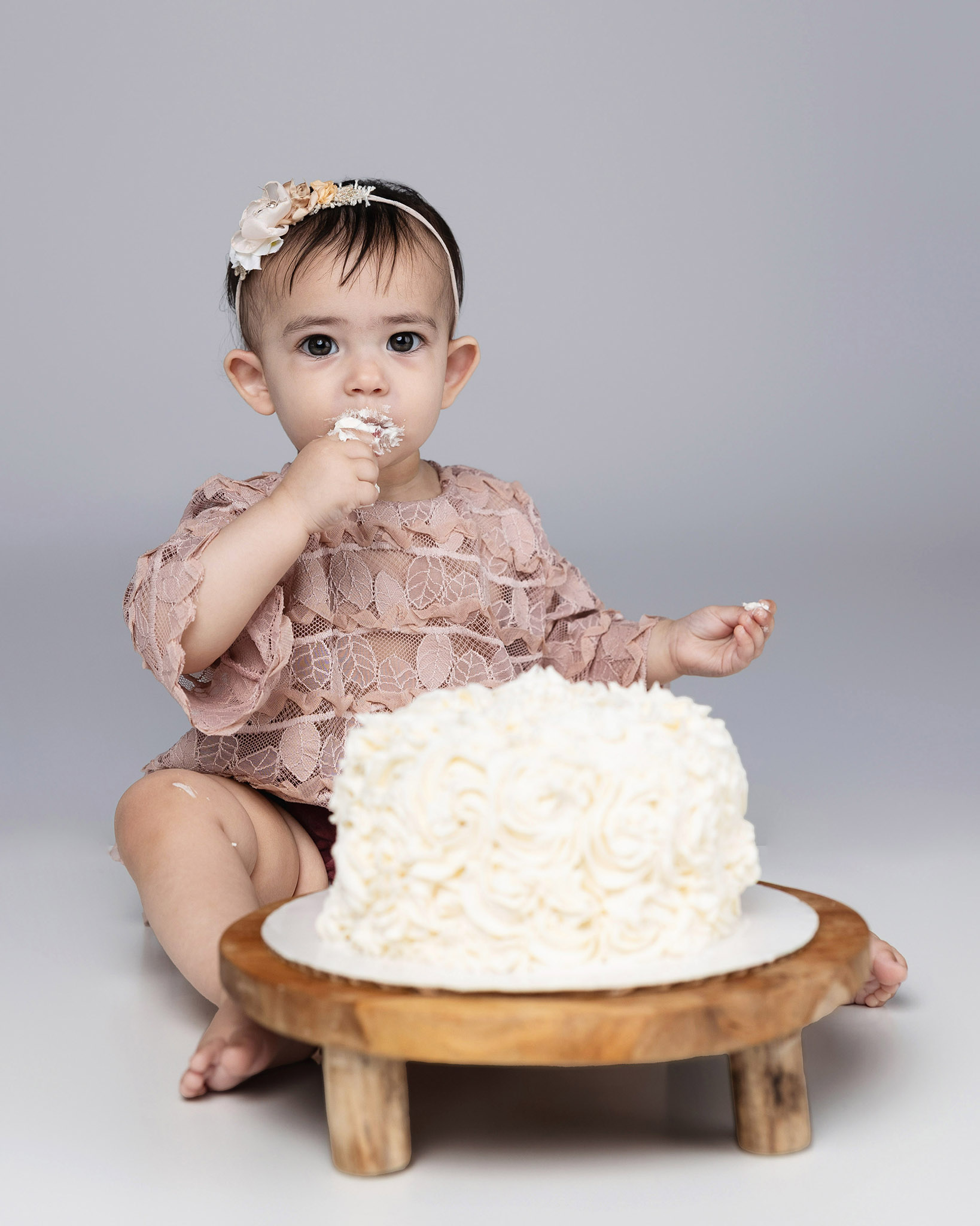 first birthday cake smash photoshoot